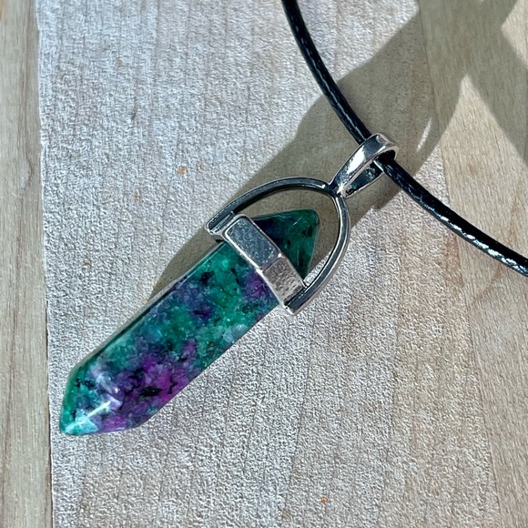 $25 Crystal Gemstone Necklace Pendant Bullet Head Energy Meditation. - Picture 4 of 6